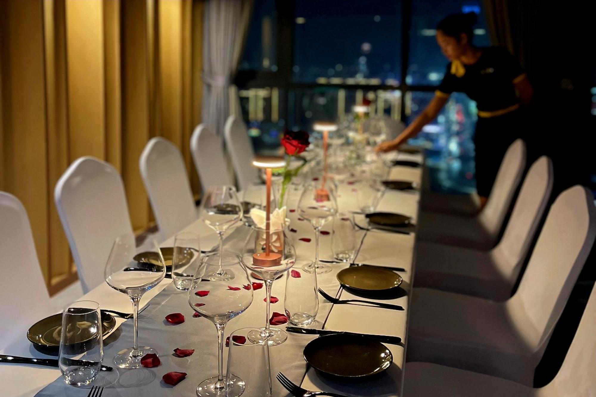 Luxcity & Phnom Penh