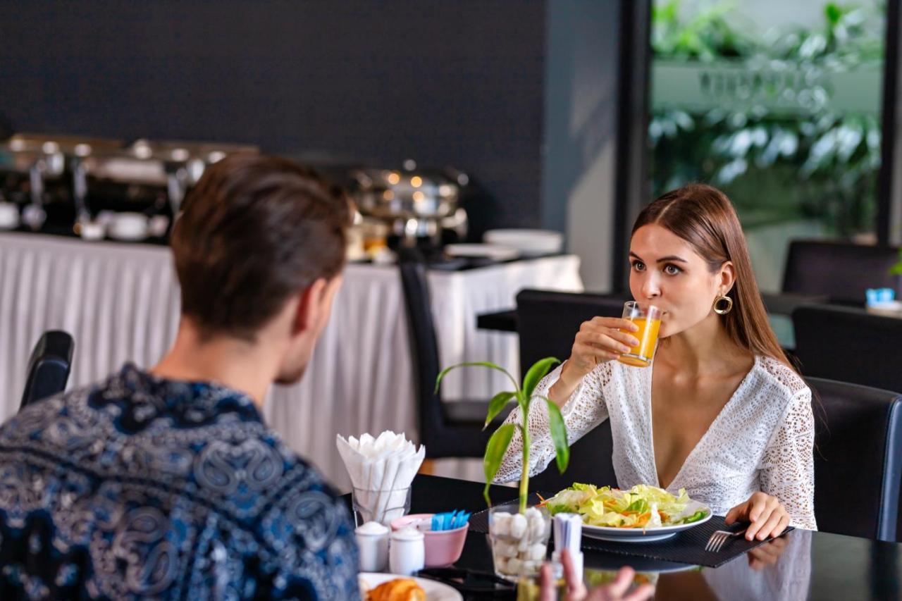 Luxcity & 4* Phnom-Penh