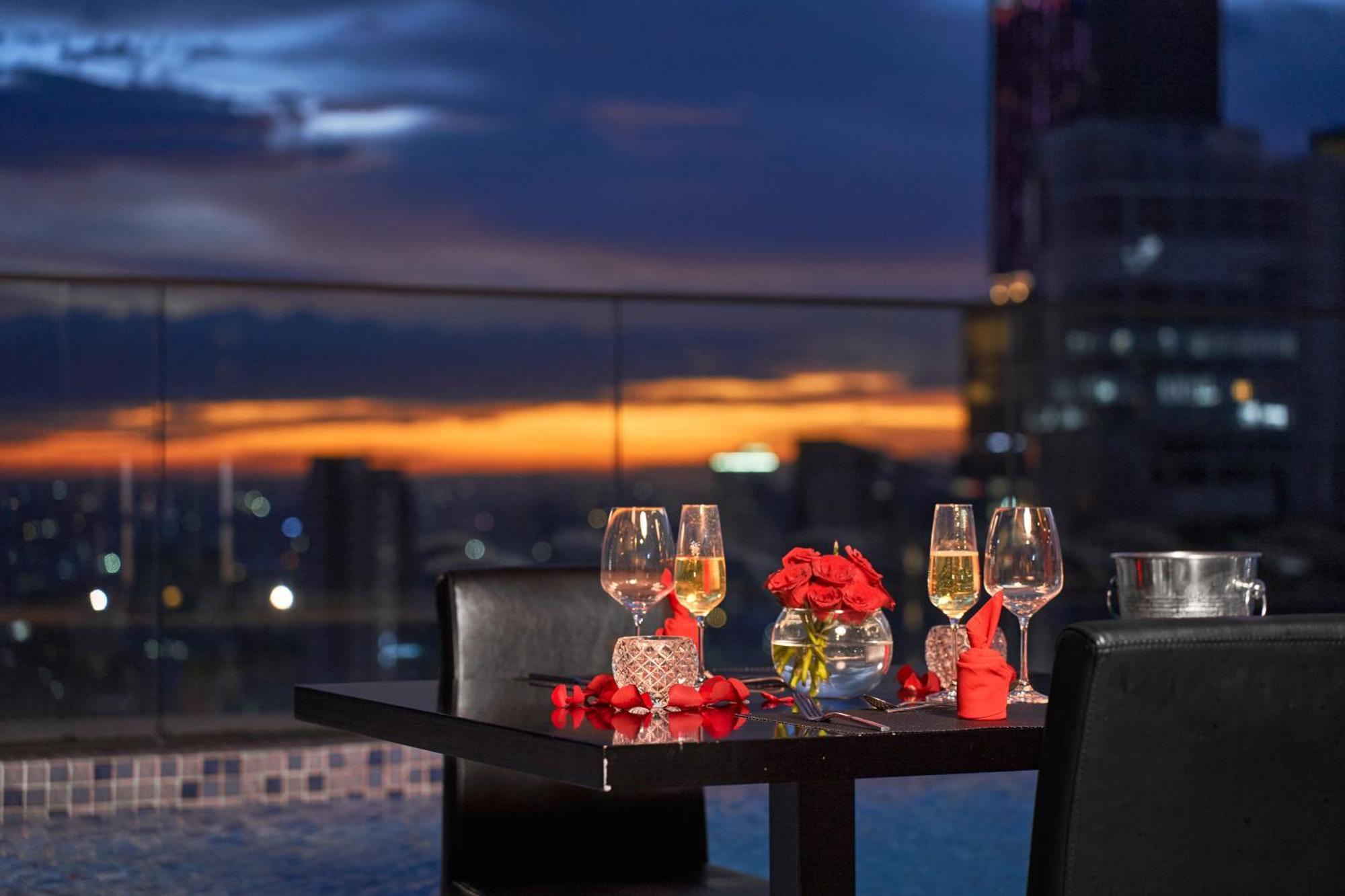 Luxcity &